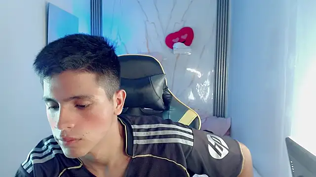 Ascii_one Webcam Show