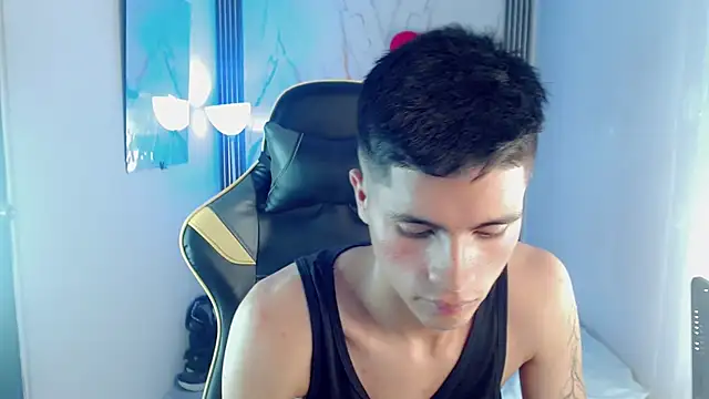 Ascii_one Webcam show