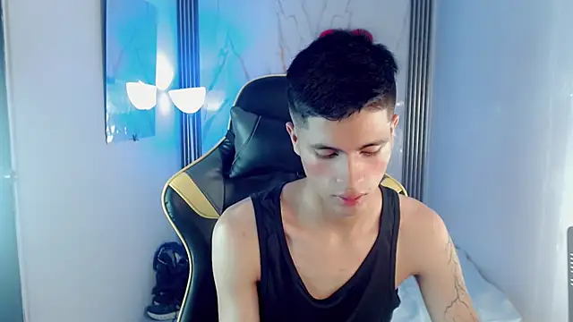 Ascii_one Webcam Show
