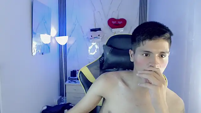 Ascii_one Webcamshow