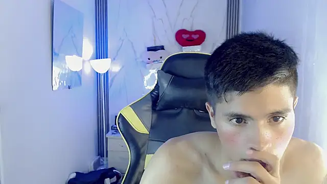 Ascii_one Chat XXX in diretta