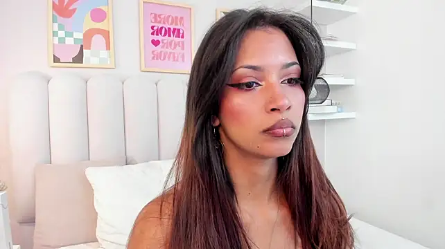 Czat XXX na żywo – alessia__noir_