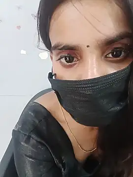 Riya____1 Show in webcam