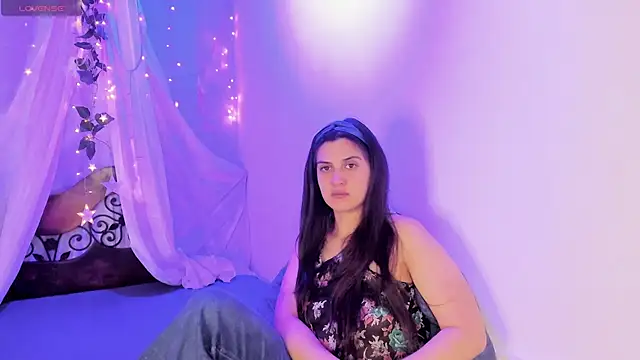 julianaaldanaa's Webcam Show