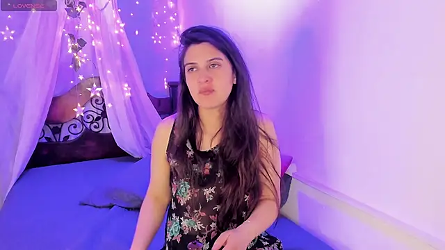 julianaaldanaa webcam show