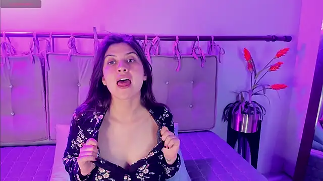 julianaaldanaa লাইভ XXX চ্যাট