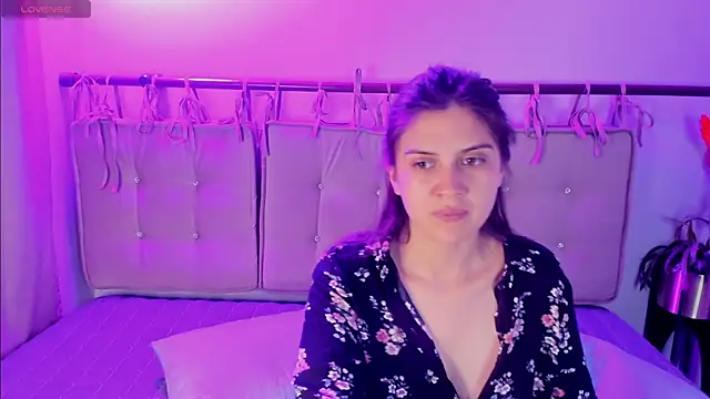 julianaaldanaa Adlı Modelin Web Kamerası Şovu