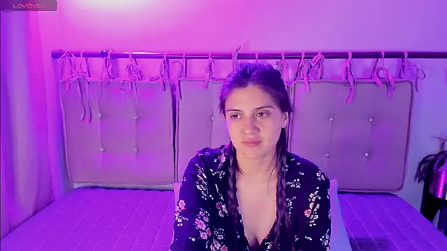 julianaaldanaa's Live XXX Chat