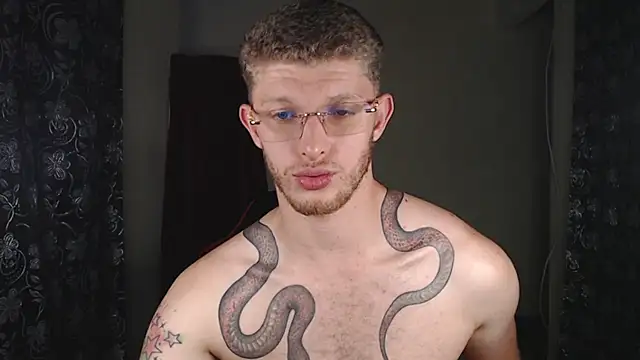 andrewxbii's Webcam Show