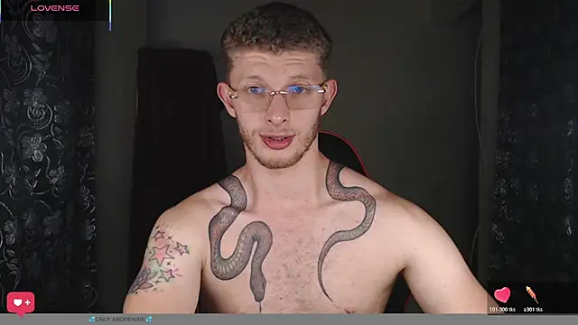 Show modela andrewxbii na web-kameri