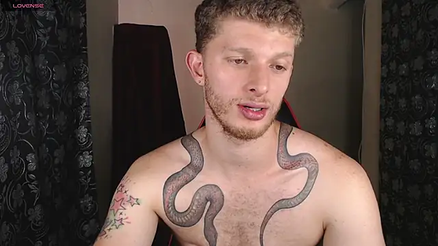 andrewxbii Webcam show