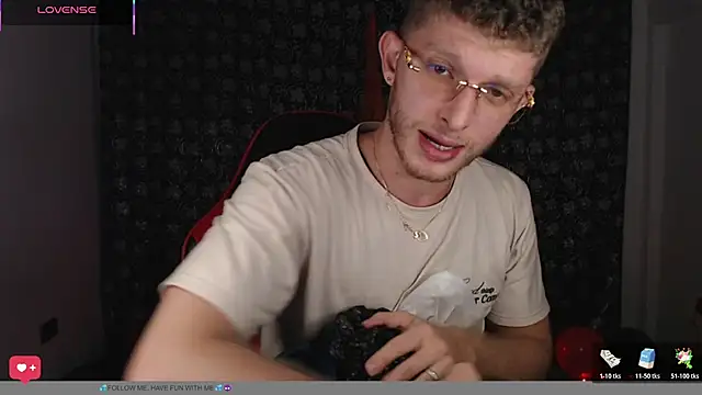 andrewxbii Adlı Modelin Web Kamerası Şovu
