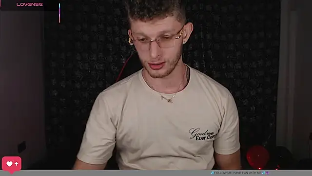 andrewxbii Show Webcam