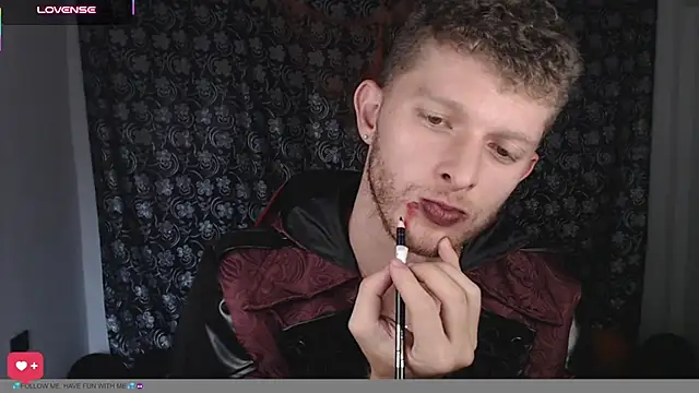 Show modela andrewxbii na web-kameri