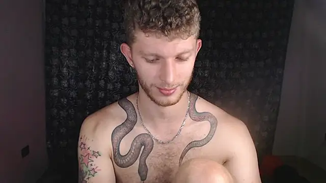 andrewxbii Webcam-Show