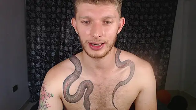 andrewxbii Webcam show