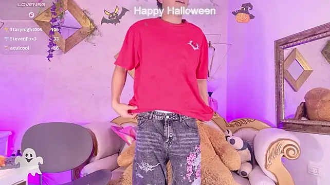 HungLatinoFemboyのウェブカメラショー