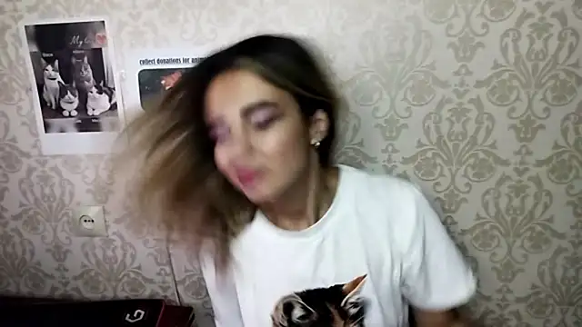 AminaGirls Show Webcam