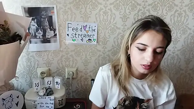 AminaGirls Webcamshow