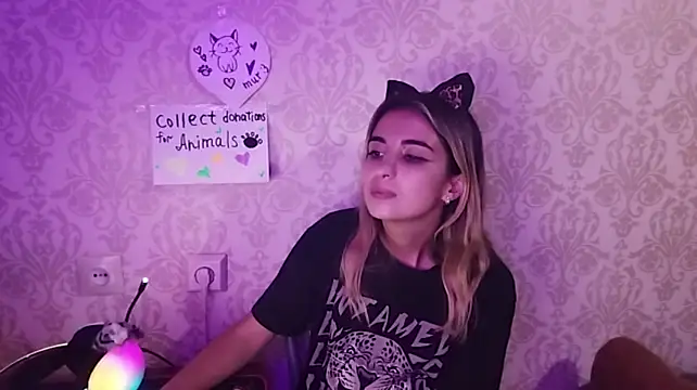 AminaGirls Webcam show