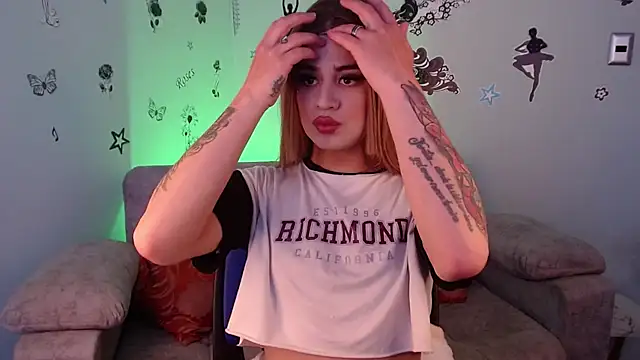 Show modela samy_lancaster22 na web-kameri