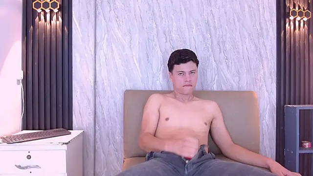 Ethan_Brooks_のライブXXXチャット