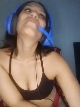 Czat XXX na żywo – anaisha_isaza
