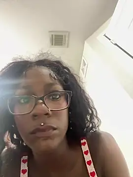 Show modela melanivixen na web-kameri
