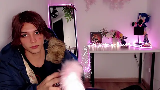Show modela oli_dusk na web-kameri