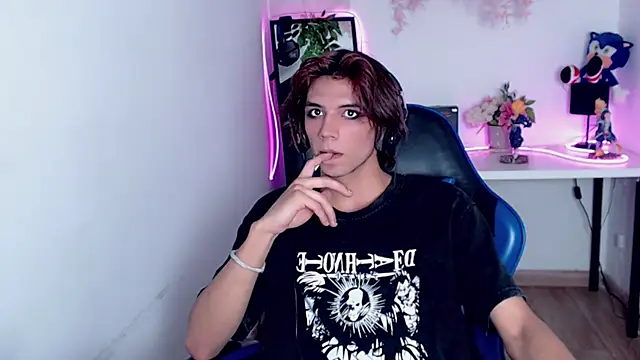 oli_dusk Webcam show