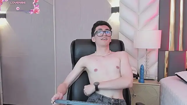 GaelDuke Pertunjukan Webcam