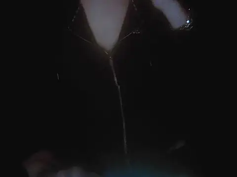 qizzn Show in webcam