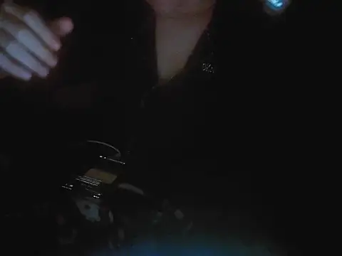 qizzn ওয়েবক্যাম শো