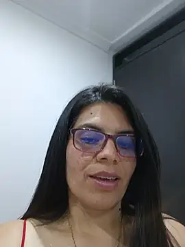 isabella_black1's Webcam Show