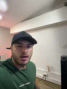 noahstevenss webkamerás műsora