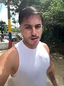 noahstevenss – webcam-show