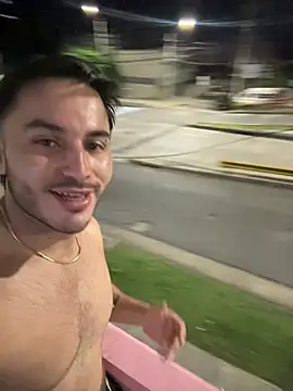 noahstevenss webkamerás műsora