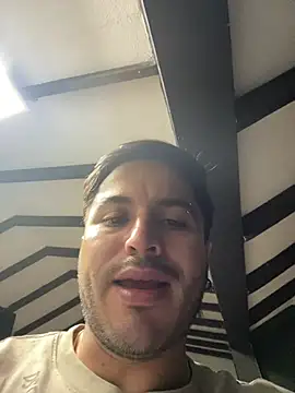 noahstevenssのウェブカメラショー