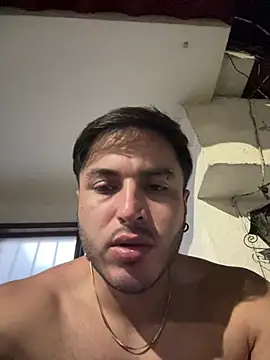 noahstevenss: απευθείας συνομιλία ΧΧΧ