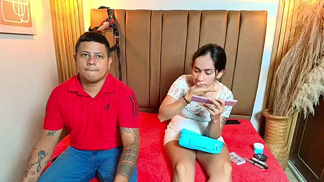 loving_couple__n Webbikameraesitys