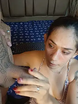 Show Webcam de loving_couple__