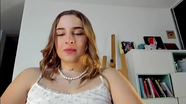 AliceSinclair999 webcam show