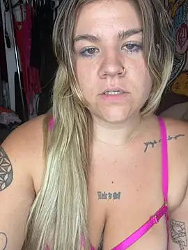 alaskaharper Show in webcam