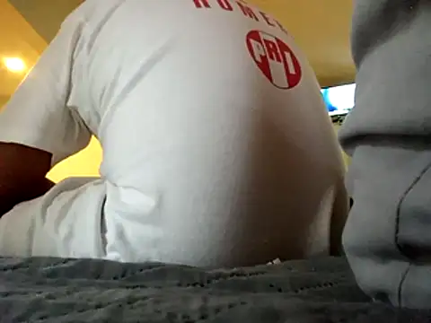 horny-MexiOrangecounty Adlı Modelin Web Kamerası Şovu