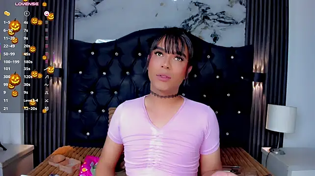 Sun_Fyre's Webcam Show
