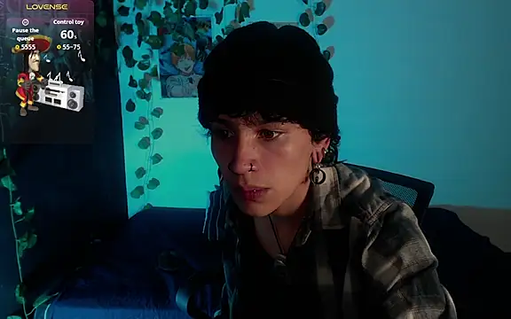 JohnnyJones_ webkamerás műsora