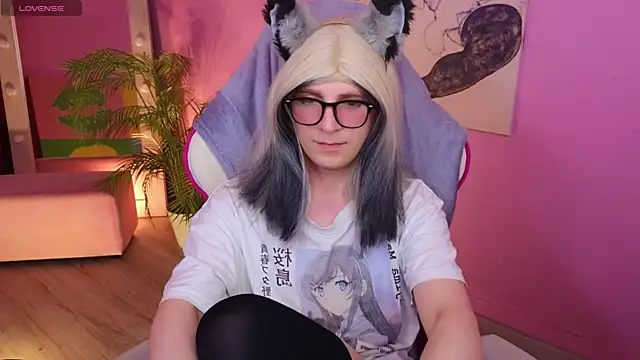 Show modela FoxyPuff na web-kameri
