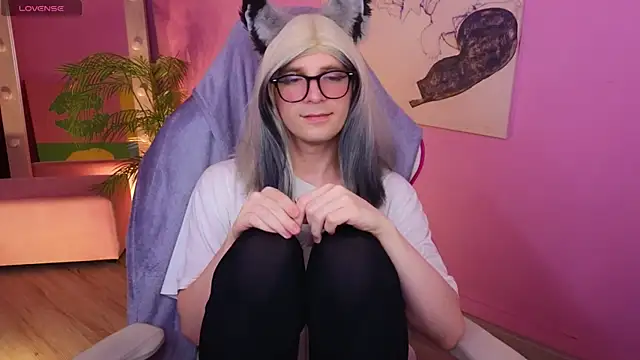 FoxyPuff's Webcam Show