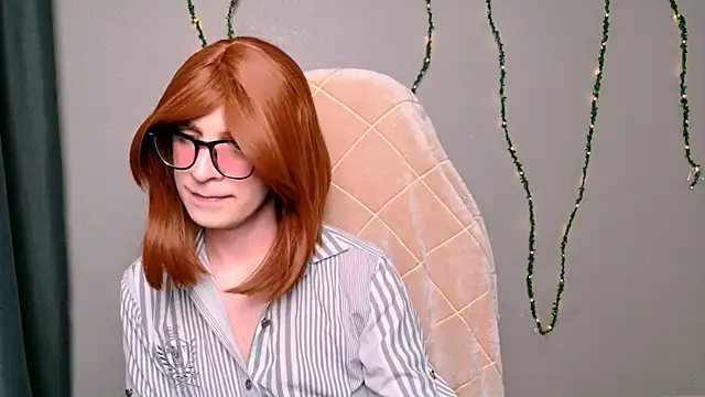 FoxyPuff's Webcam Show