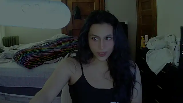 Evyniadoll ওয়েবক্যাম শো
